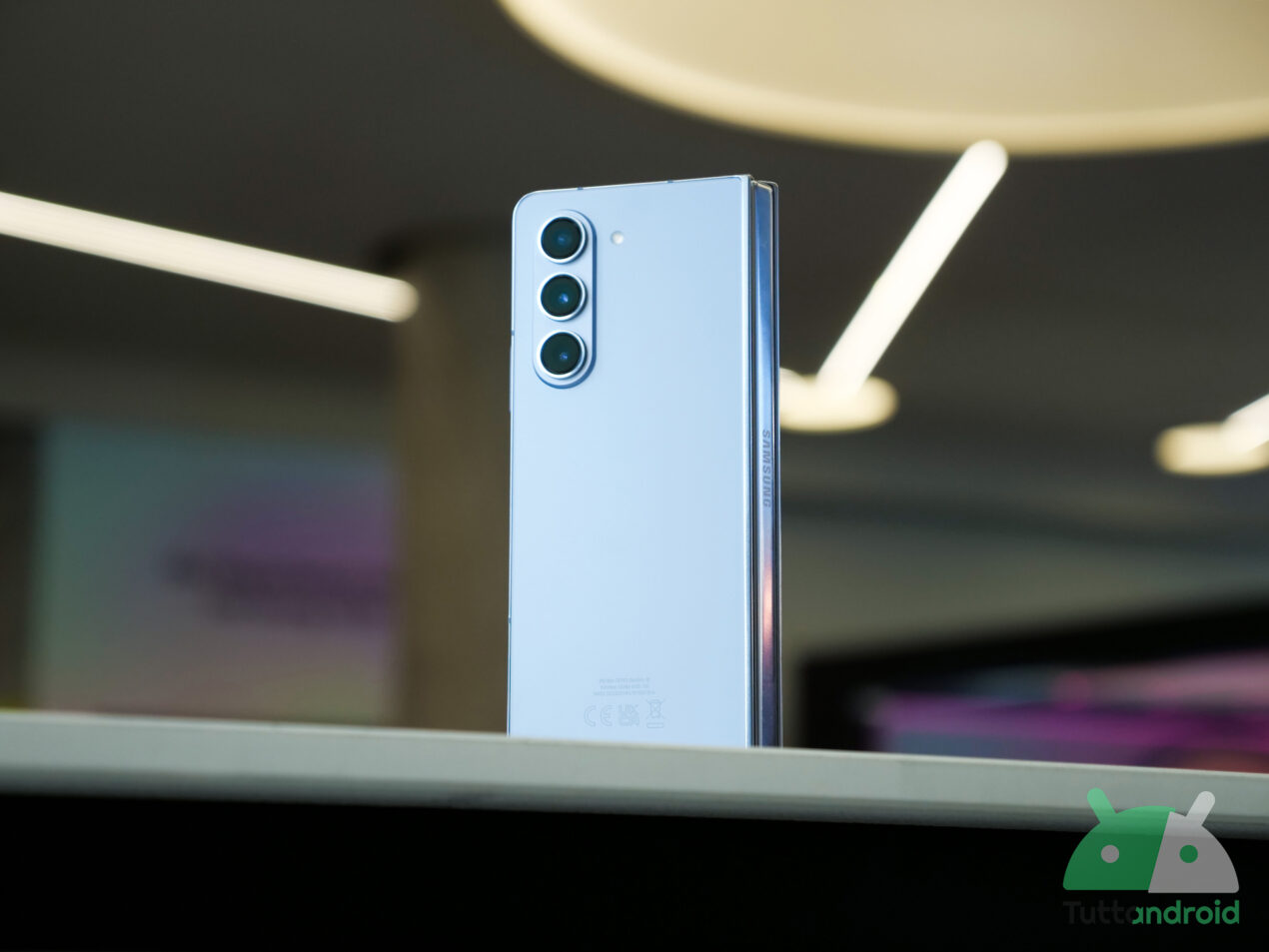 Samsung allarga la One UI 6 e le patch più recenti, OnePlus aggiorna Nord CE 2 Lite 5G
