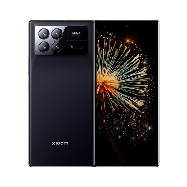 Xiaomi MIX Fold 3 in colorazione Black
