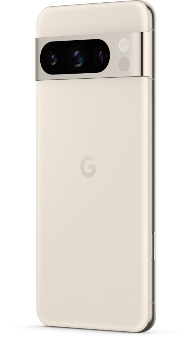 Google Pixel 8 Pro render leak in colorazione Porcelain