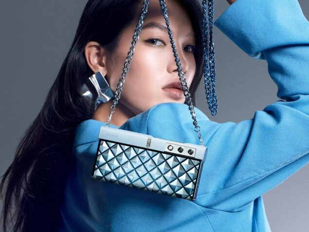 HONOR Magic V Purse