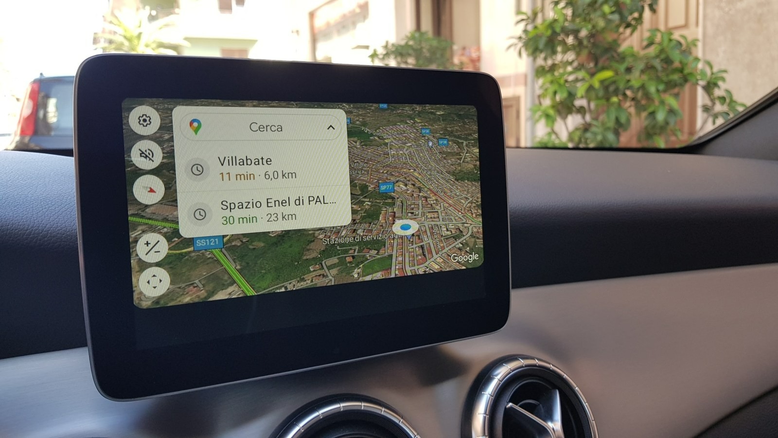 Android Auto bug barra di navigazione