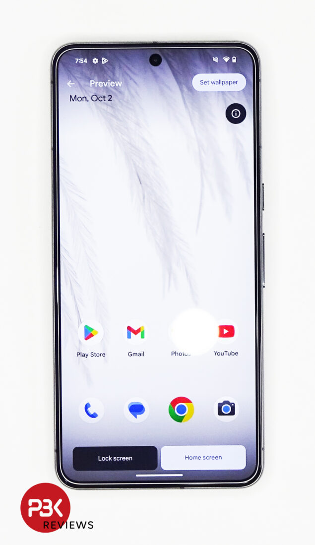 Google Pixel 8 Pro - PBKreviews - parte frontale