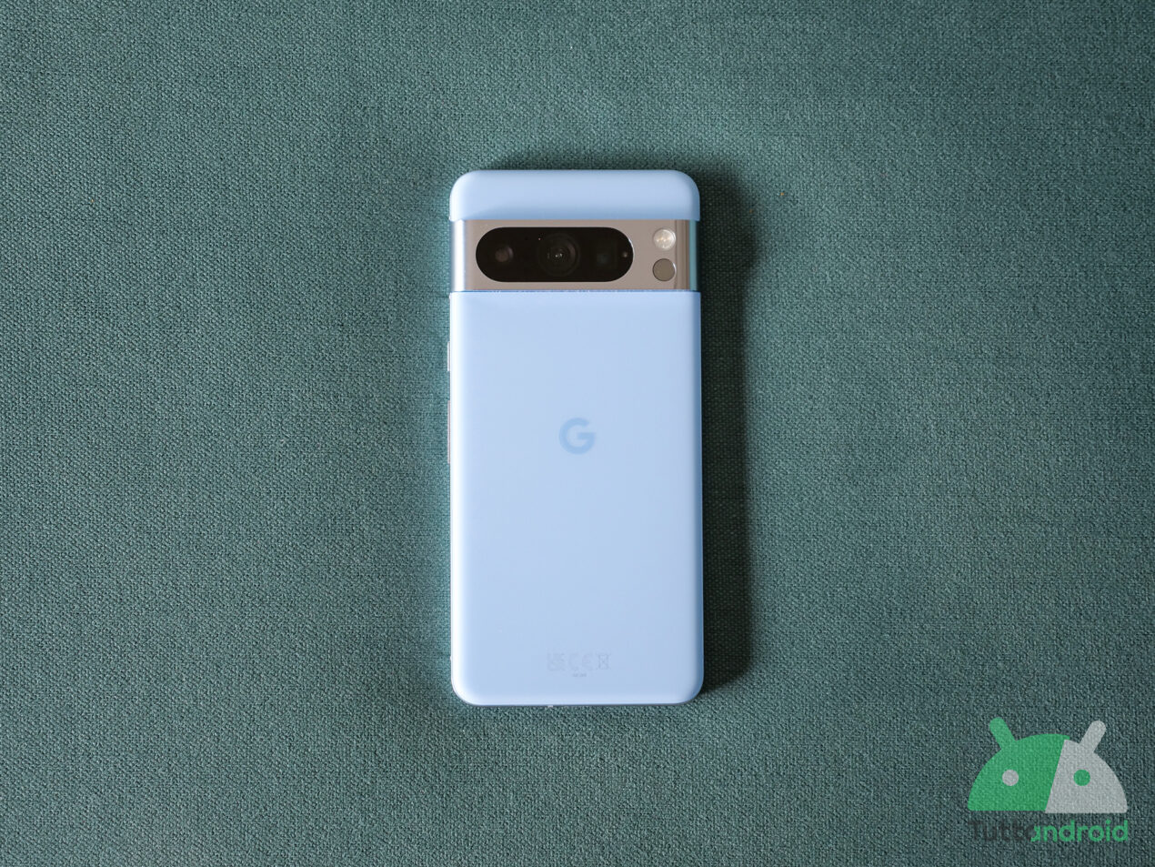 Google Pixel 8 Pro e Pixel Buds A-Series in offerta al minimo storico su Amazon