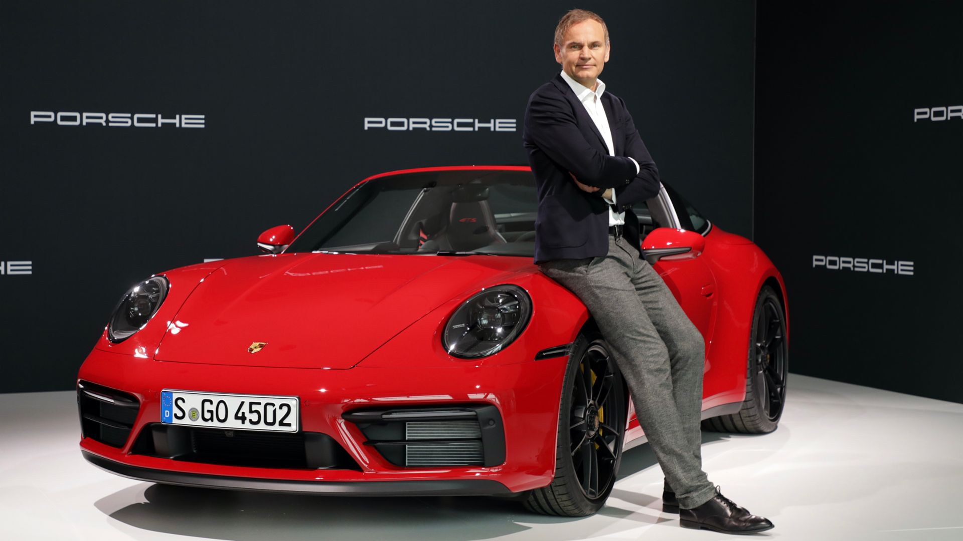 Porsche Android Automotive b