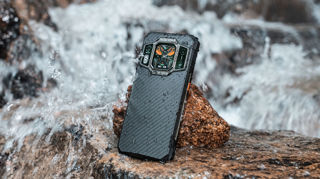 OUKITEL lancia il rugged WP30 Pro e il tablet OT5 in occasione del Single's Day