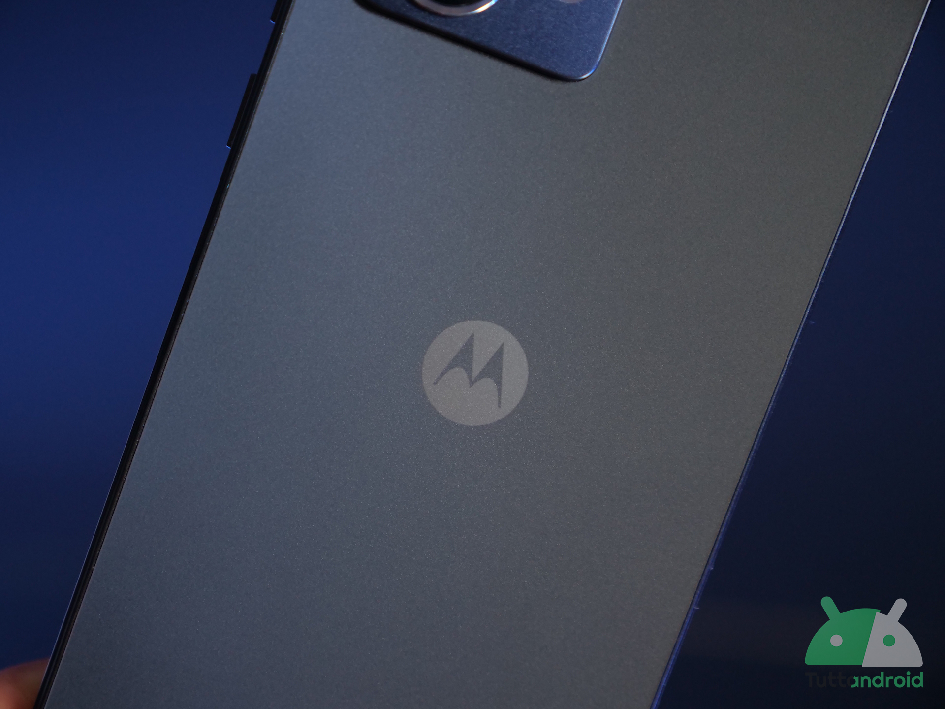 Motorola Moto G54: il nuovo smartphone di fascia media arriva in