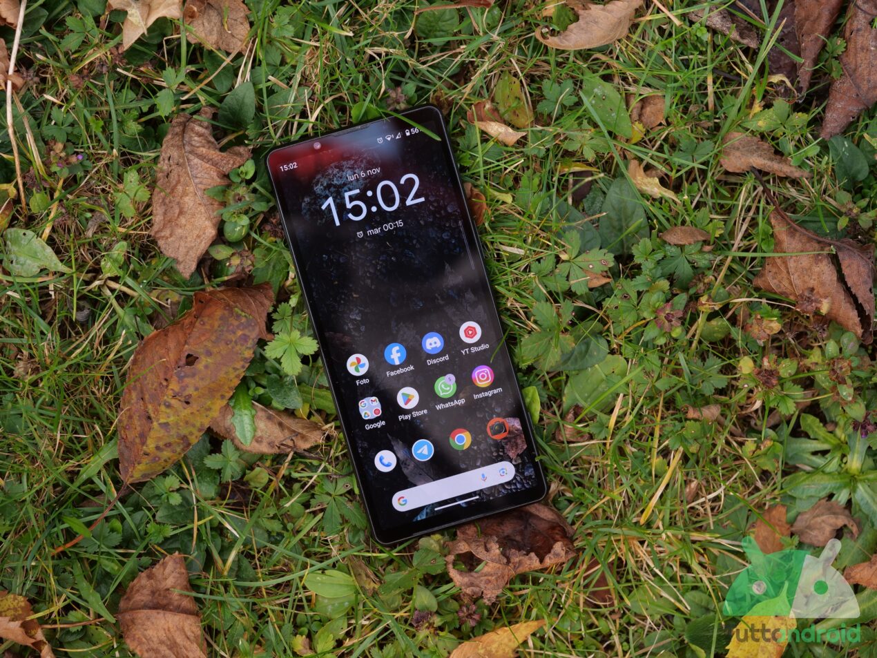 Sony Xperia 5 V si aggiorna ad Android 14, mentre Samsung rilascia nuove patch
