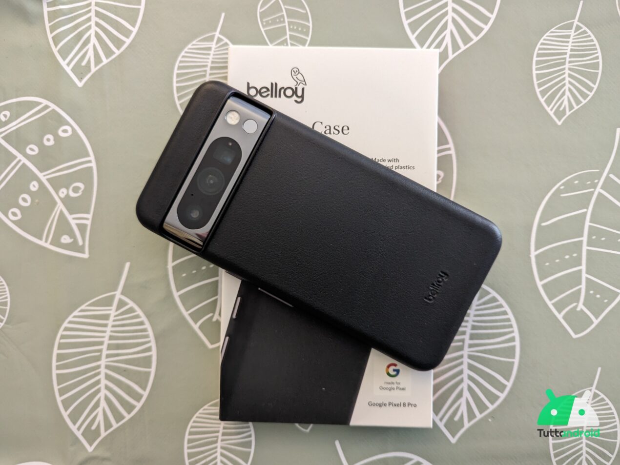 Eleganza, stile e qualità: ecco la Bellroy Leather Case per Google Pixel 8 Pro
