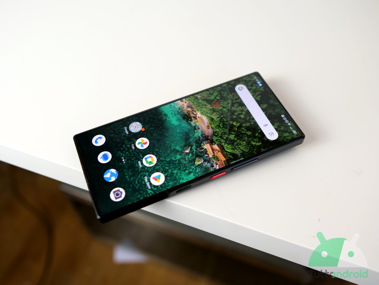 Nubia scalda i motori per l'imminente lancio dello smartphone Z70 Ultra