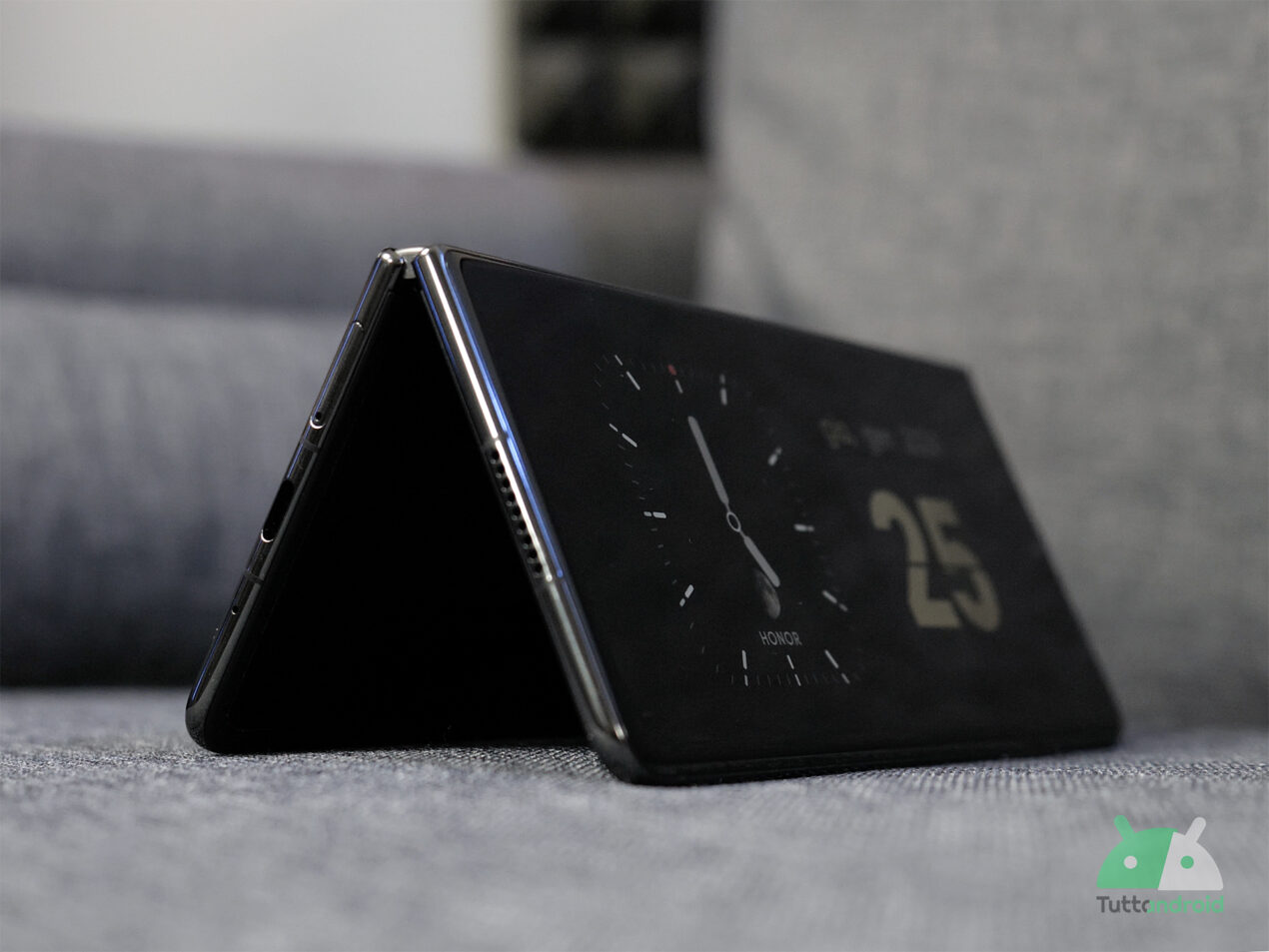 HONOR Magic V3 sarà imbattibile almeno per un aspetto