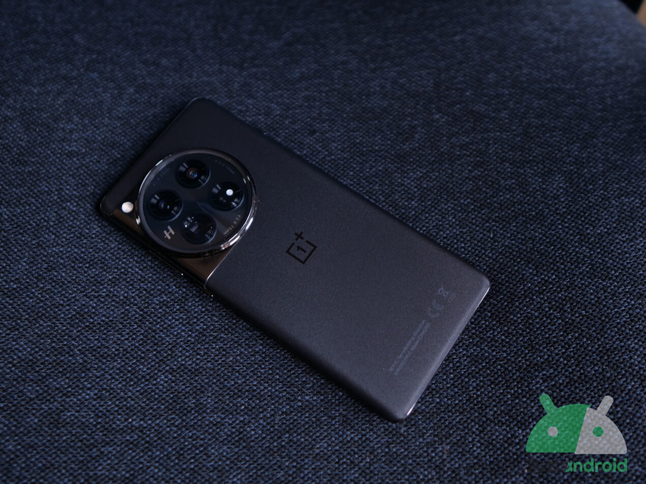 Minimo storico e prezzo vicino ai 600€ per OnePlus 12: scopri l'ottima offerta su Amazon