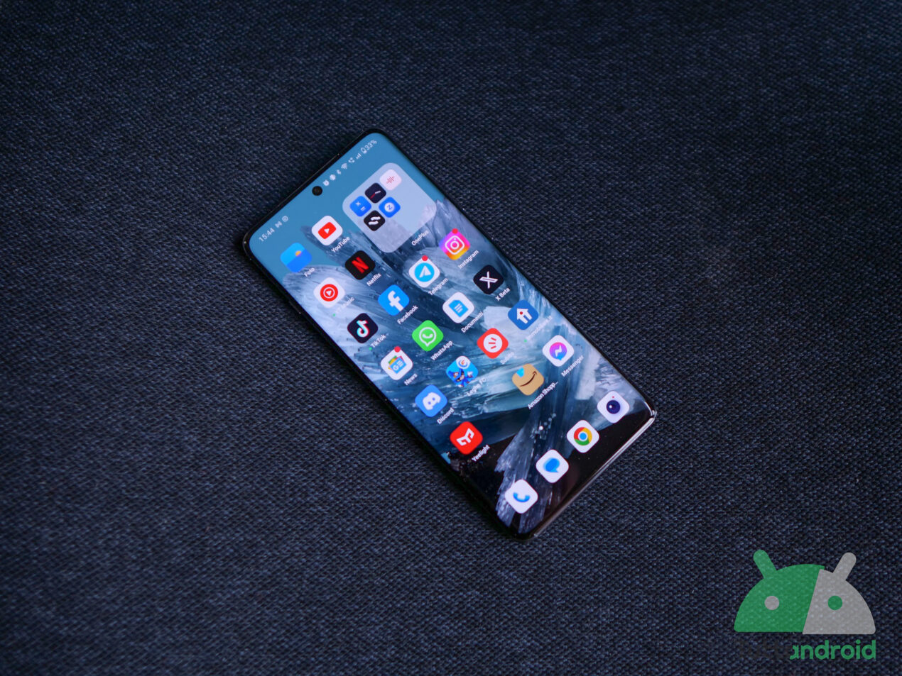 Ecco quali smartphone OPPO e OnePlus riceveranno per primi le funzionalità AI