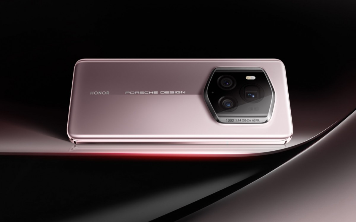 Porsche Design HONOR Magic6 RSR a