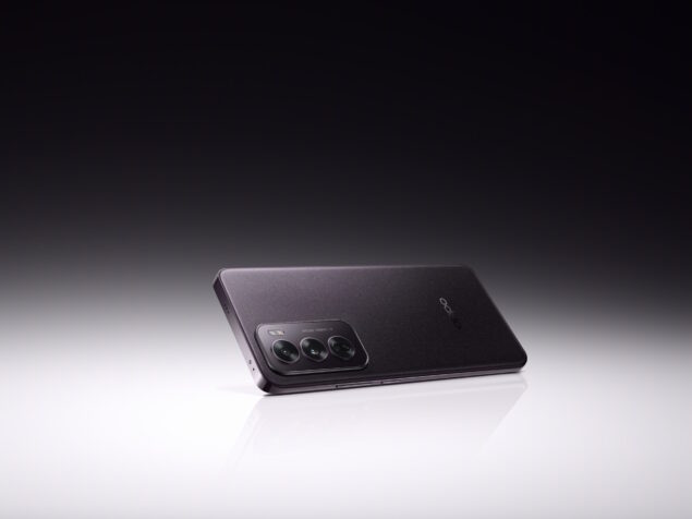 OPPO Reno12