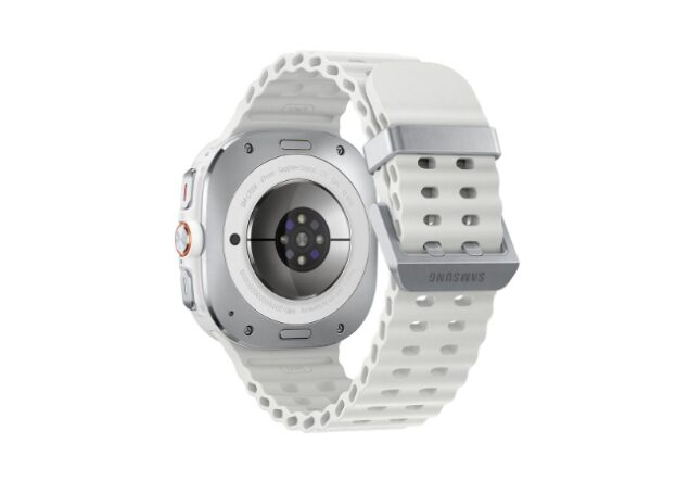 Samsung Galaxy Watch Ultra render