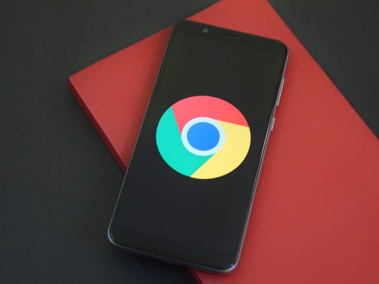 Chrome: novità per Modalità Lettura e schede personalizzate