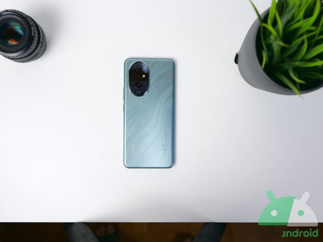 HONOR 200