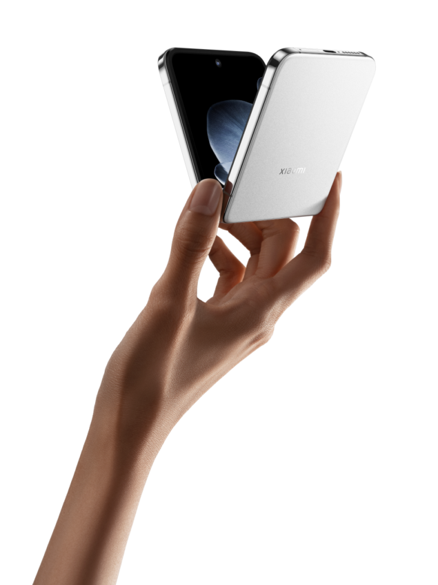 Xiaomi MIX Flip