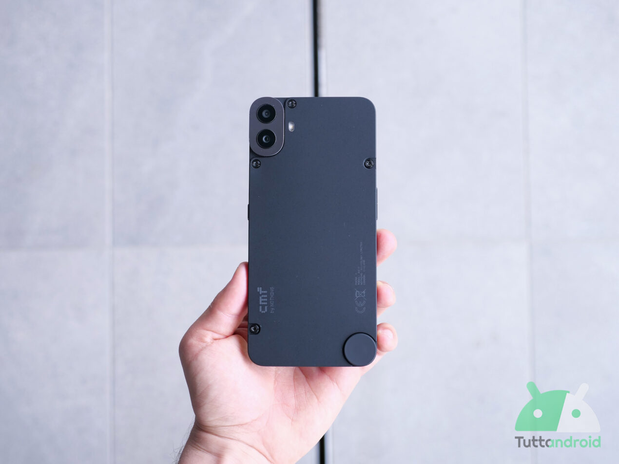 Minimo storico su Amazon per CMF Phone 1: tra i migliori nella fascia economica