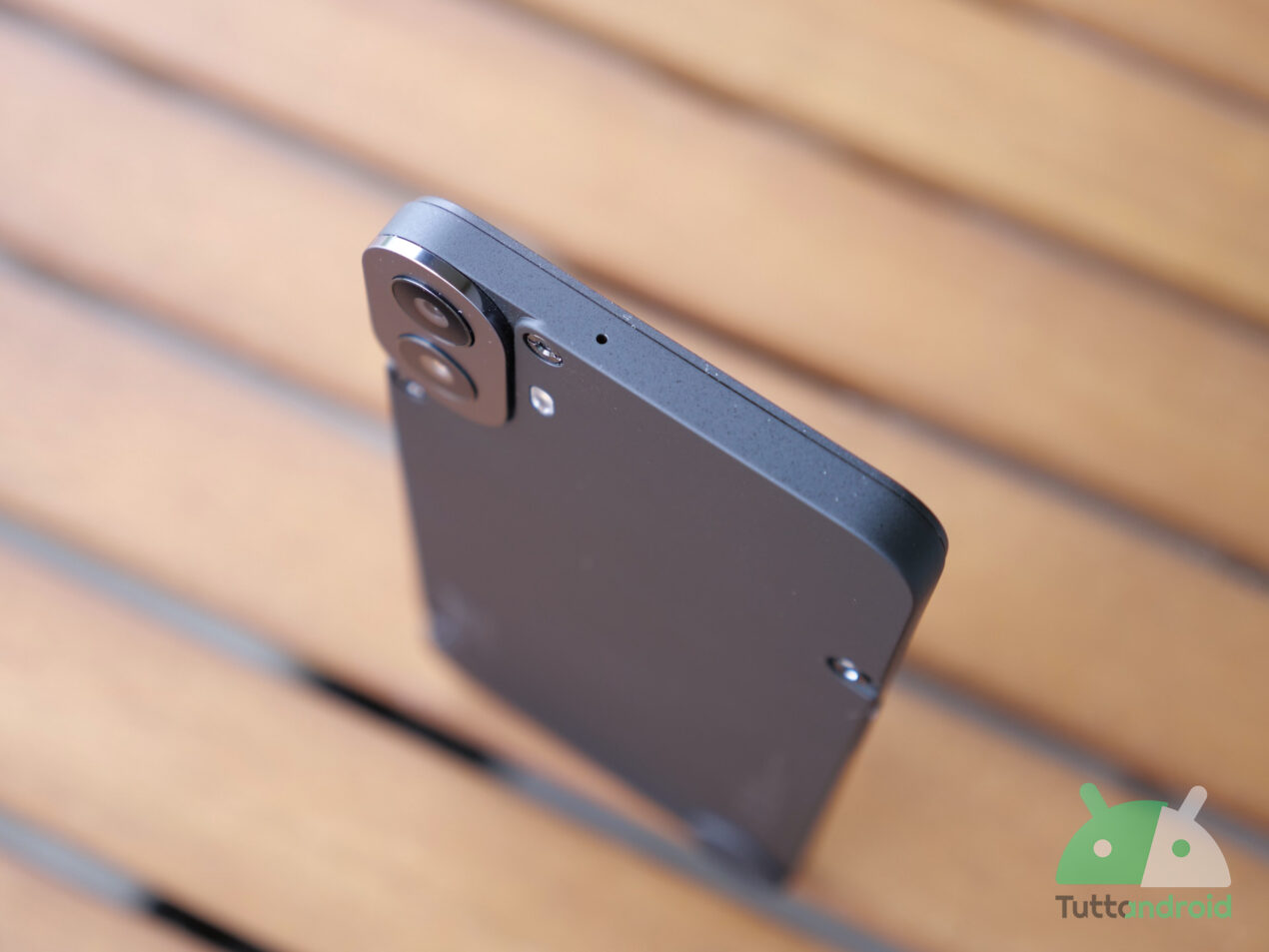A meno di 140€ CMF Phone 1 è il miglior smartphone da acquistare al momento