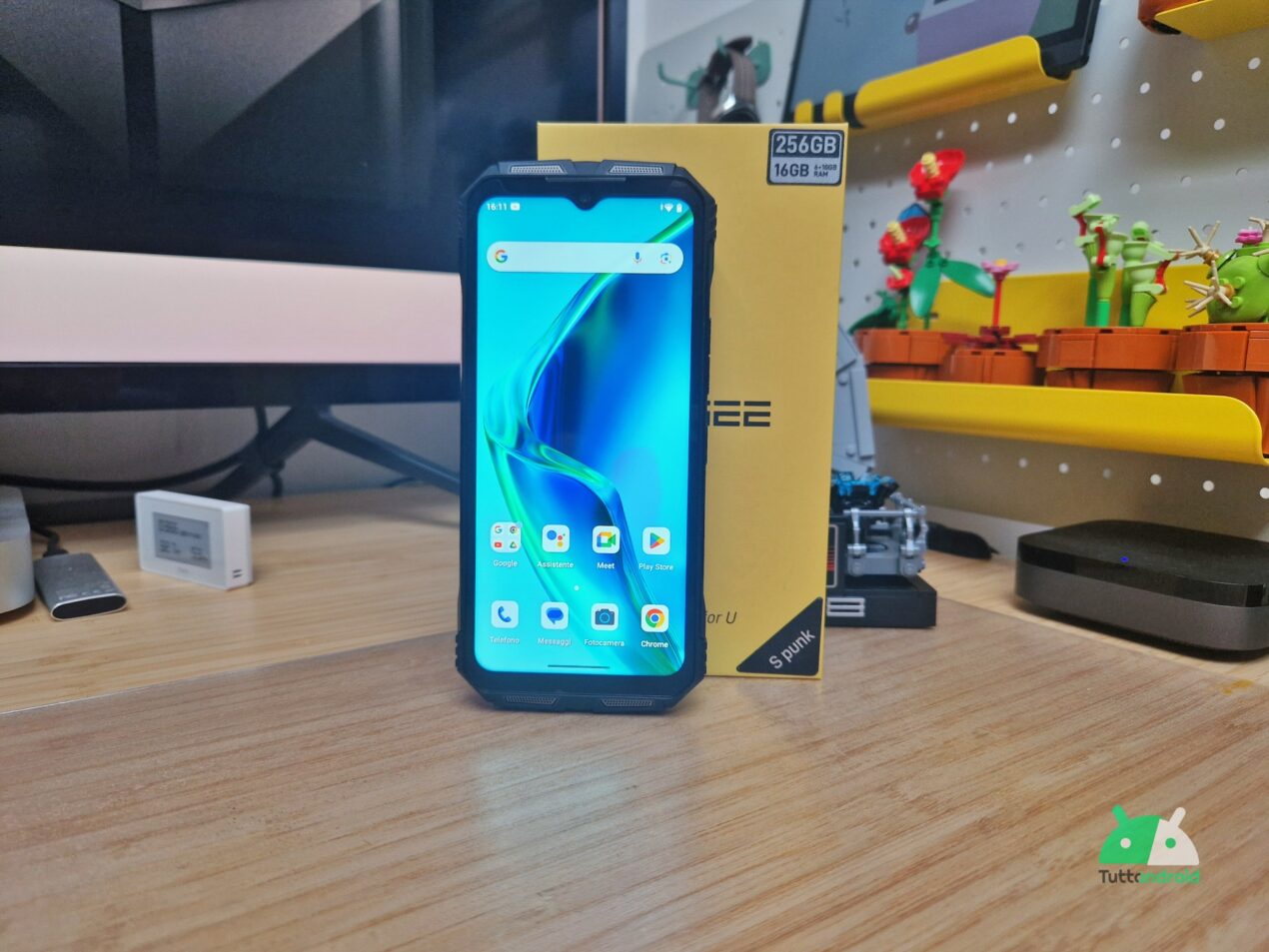Recensione DOOGEE S Punk, il rugged perfetto per i party musicali