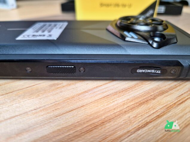Recensione DOOGEE S Punk, il rugged perfetto per i party musicali