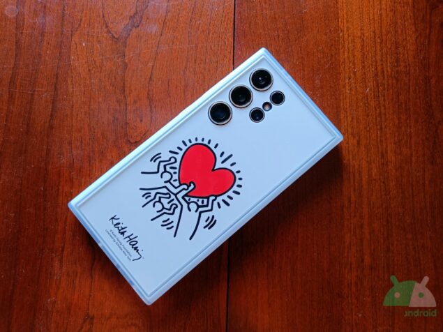 Recensione e prova cover Flipsuit Samsung Galaxy S24 Ultra