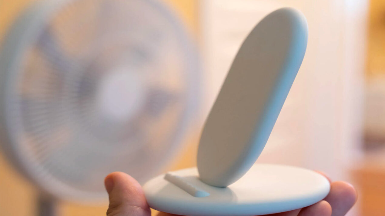 Una mod di Pixel Stand permette di ricaricare lo smartphone in orizzontale