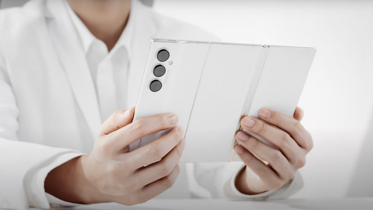 Tecno Phantom Ultimate 2