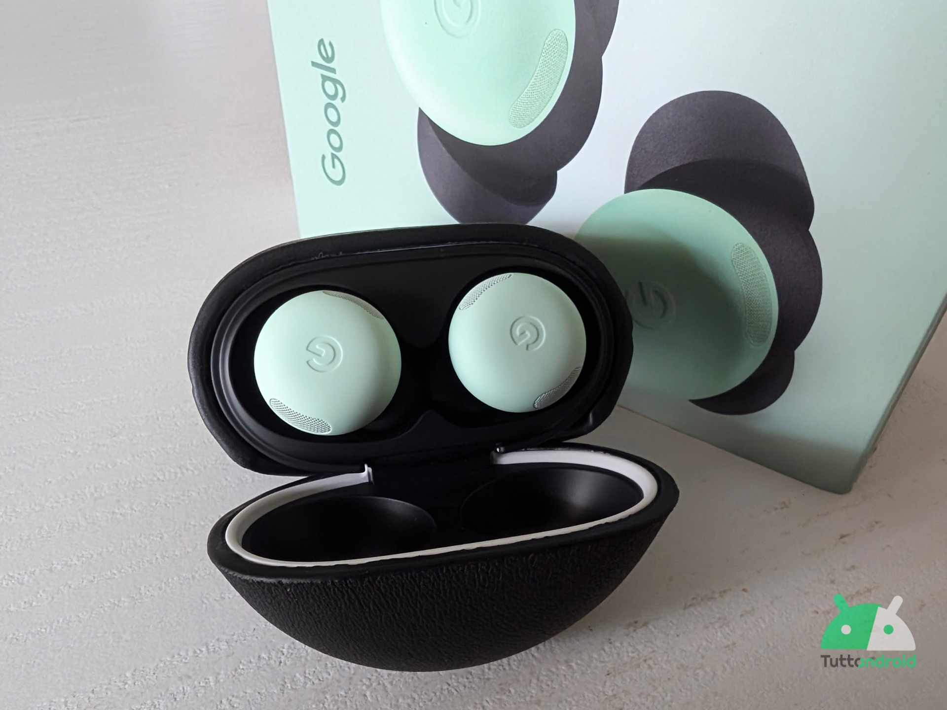 Google rimuove una funzionalità di Assistant anche dalle cuffie non Pixel Buds