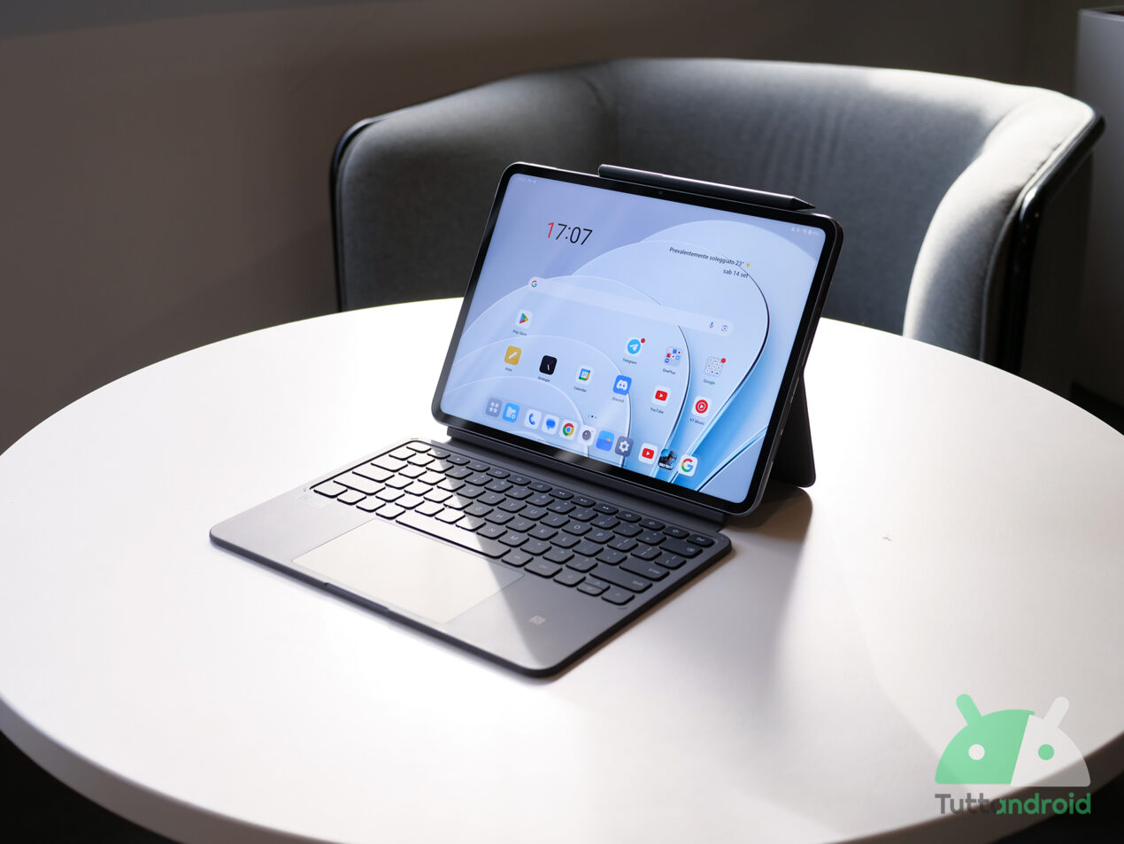 OnePlus Pad 2 è il migliore da acquistare a questa cifra: meno di 300€ grazie al coupon