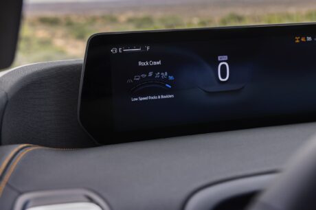 Android Automotive Ford Expedition-2