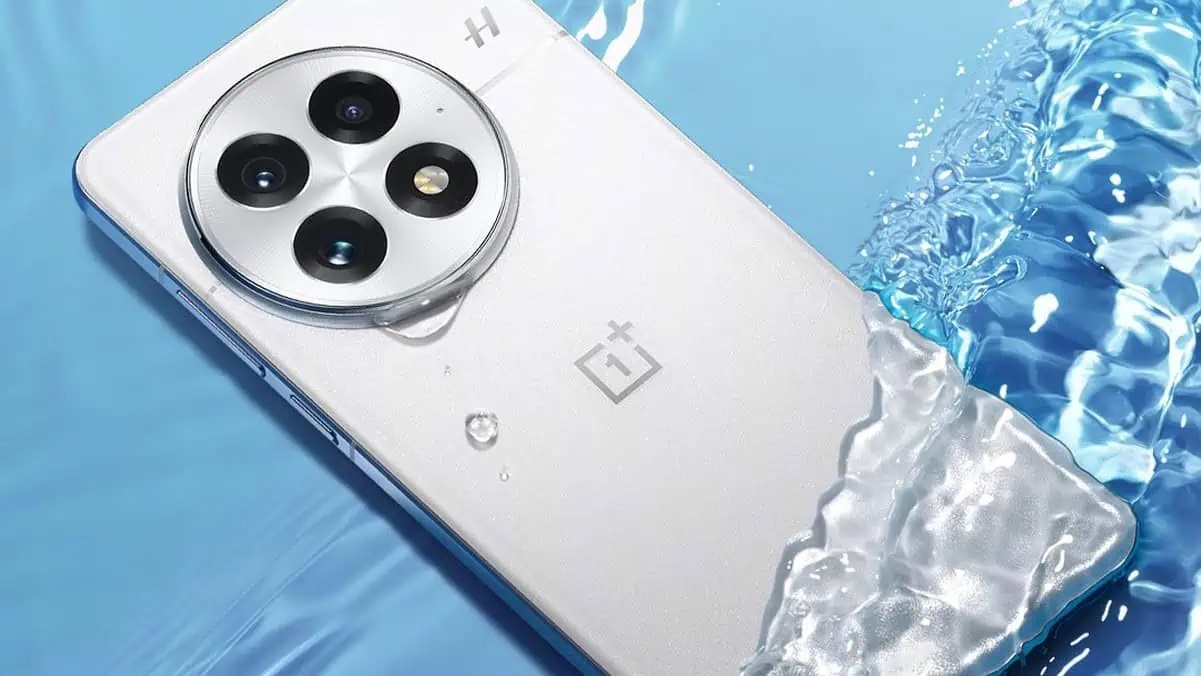 OnePlus 13 IP69