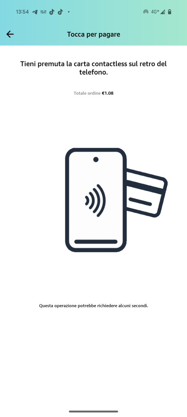 Il nuovo metodo di pagamento "Tocca per pagare" di Amazon, che consente di pagare con una carta contactless, proprio come un pos tradizionale.
