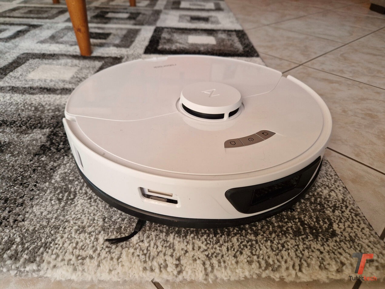 Roborock anticipa la Festa delle Offerte Prime con sconti su robot e scope smart
