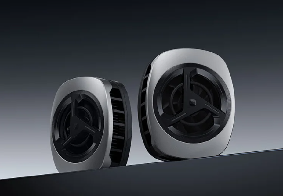 Questa ventolina magnetica di Xiaomi è pronta a raffreddare lo smartphone