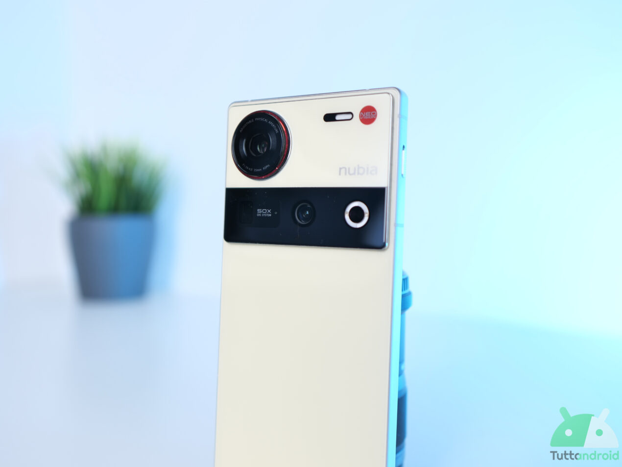 Nubia Z70 Ultra a un super prezzo per l'Anniversario con i Saldi di Aliexpress