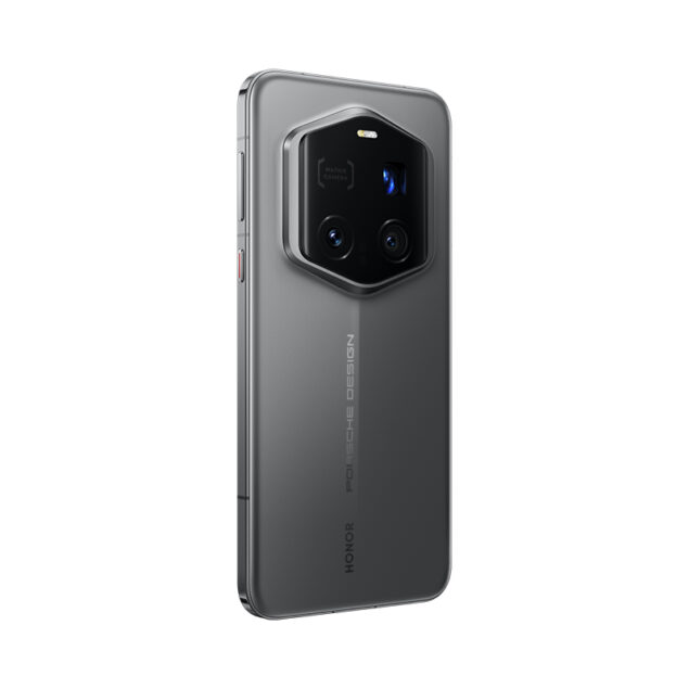 PORSCHE DESIGN HONOR Magic7 RSR
