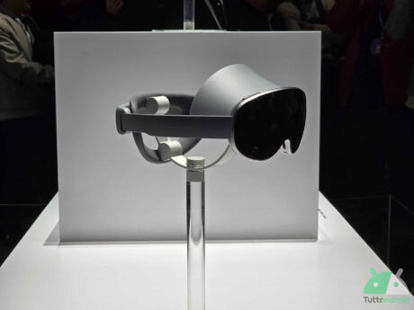 Samsung ha mostrato in anteprima al Galaxy Unpacked 2025 anche Project Moohan, visore con Android XR