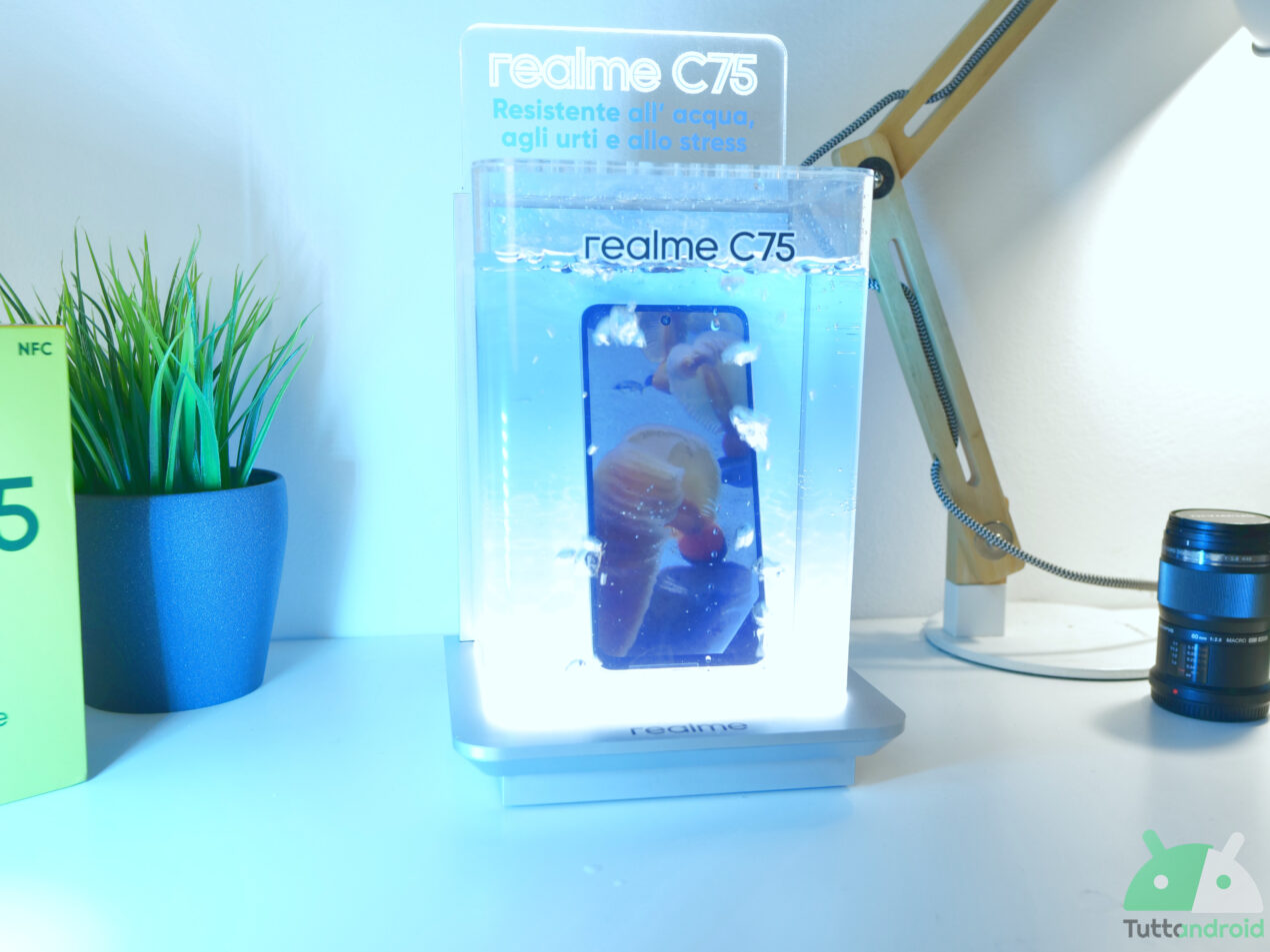Recensione Realme C75: non si spacca nemmeno a volerlo fare apposta e a vederlo non si direbbe mai