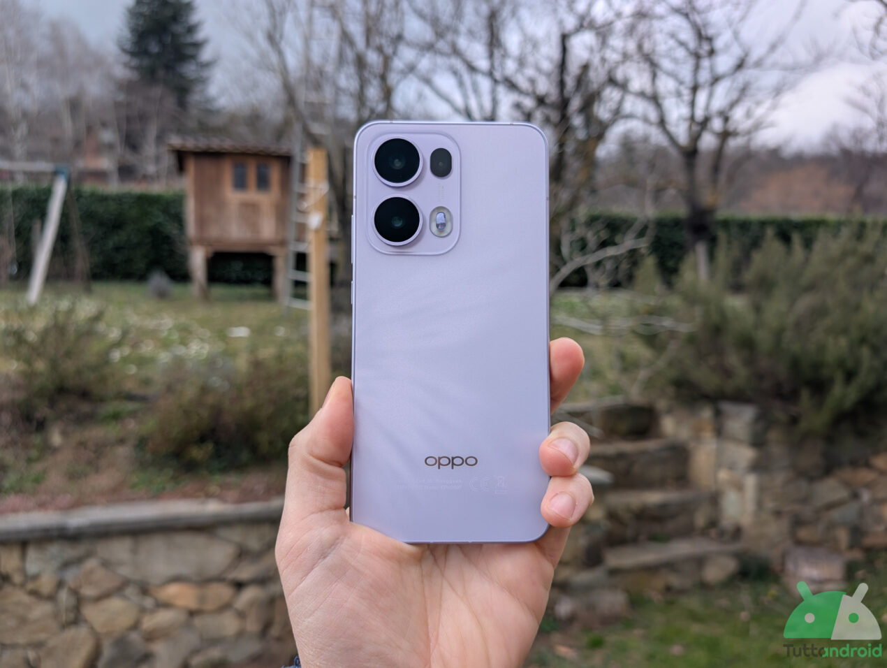 Dimentica il caricabatterie per due giorni: OPPO Reno13 Pro a 385€ è un best-buy