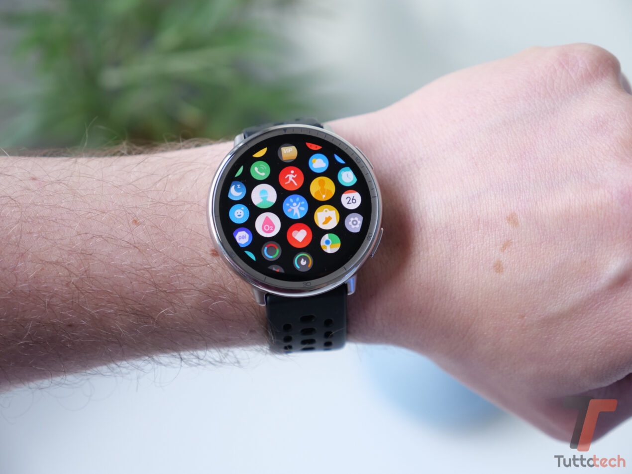 WatchFM potrebbe essere la vostra nuova app preferita sugli smartwatch Amazfit