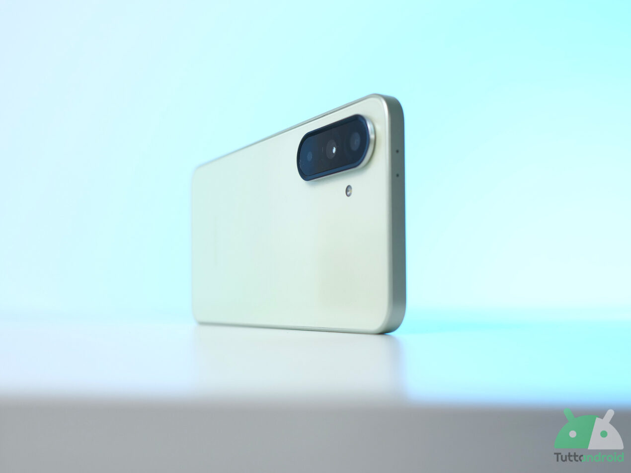 La One UI 8.5 di Samsung si allarga ancora, mentre si aggiorna pure HONOR 90