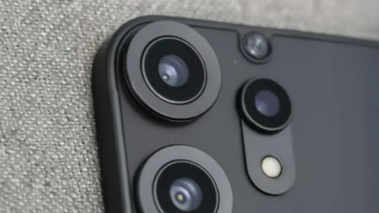Nothing CMF Phone (2)