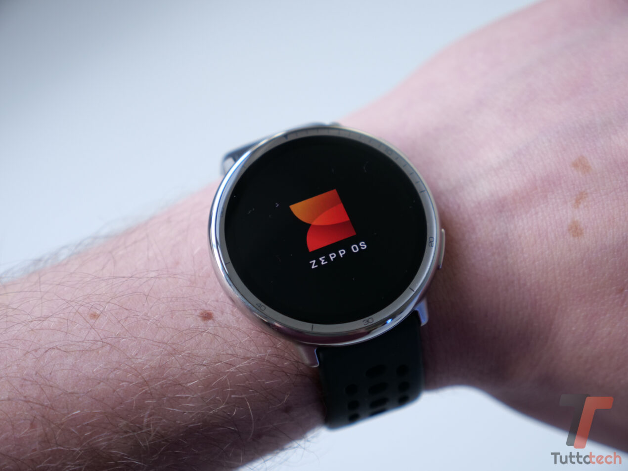 L'app Zepp si aggiorna con novità per la gestione del sonno, la sicurezza e non solo