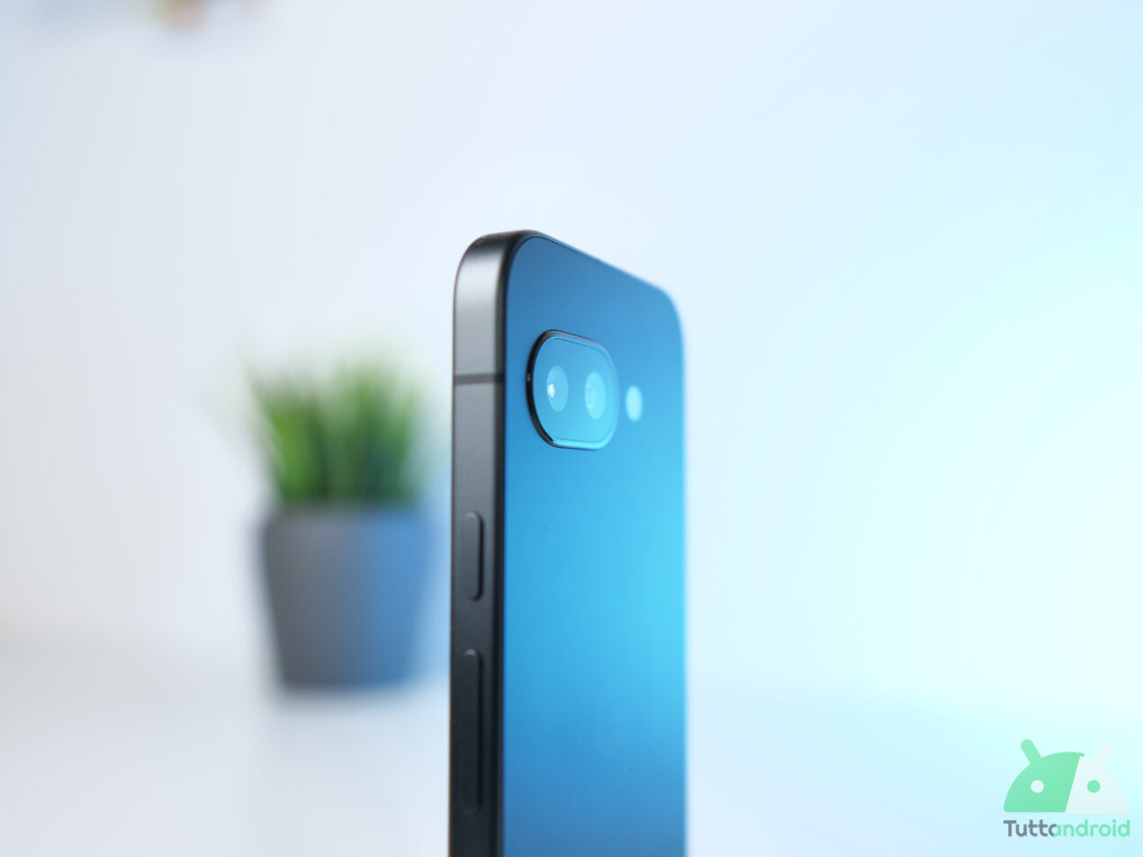Nuove immagini ci mostrano Google Pixel 10a in tre colorazioni