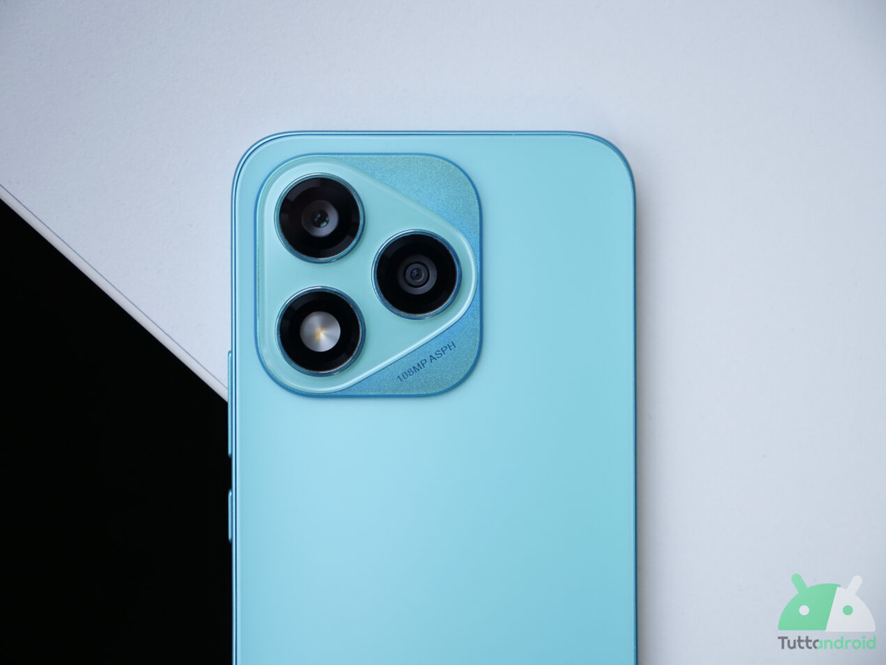 180€ per HONOR 400 Lite: a questo prezzo è uno dei migliori da acquistare