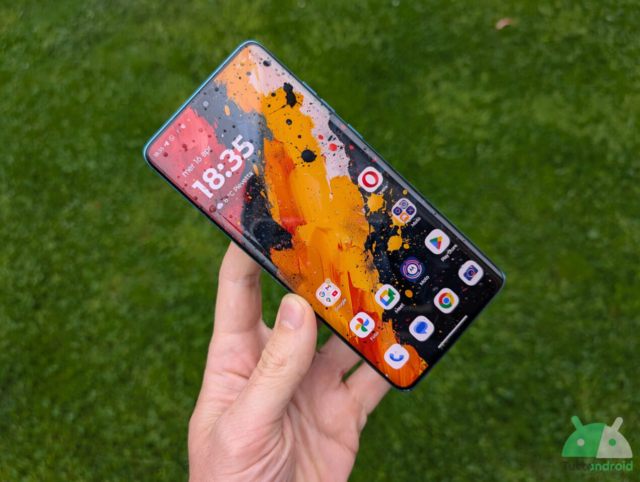 Recensione Motorola Edge 60 Fusion: tanta qualità ad un prezzo imbattibile