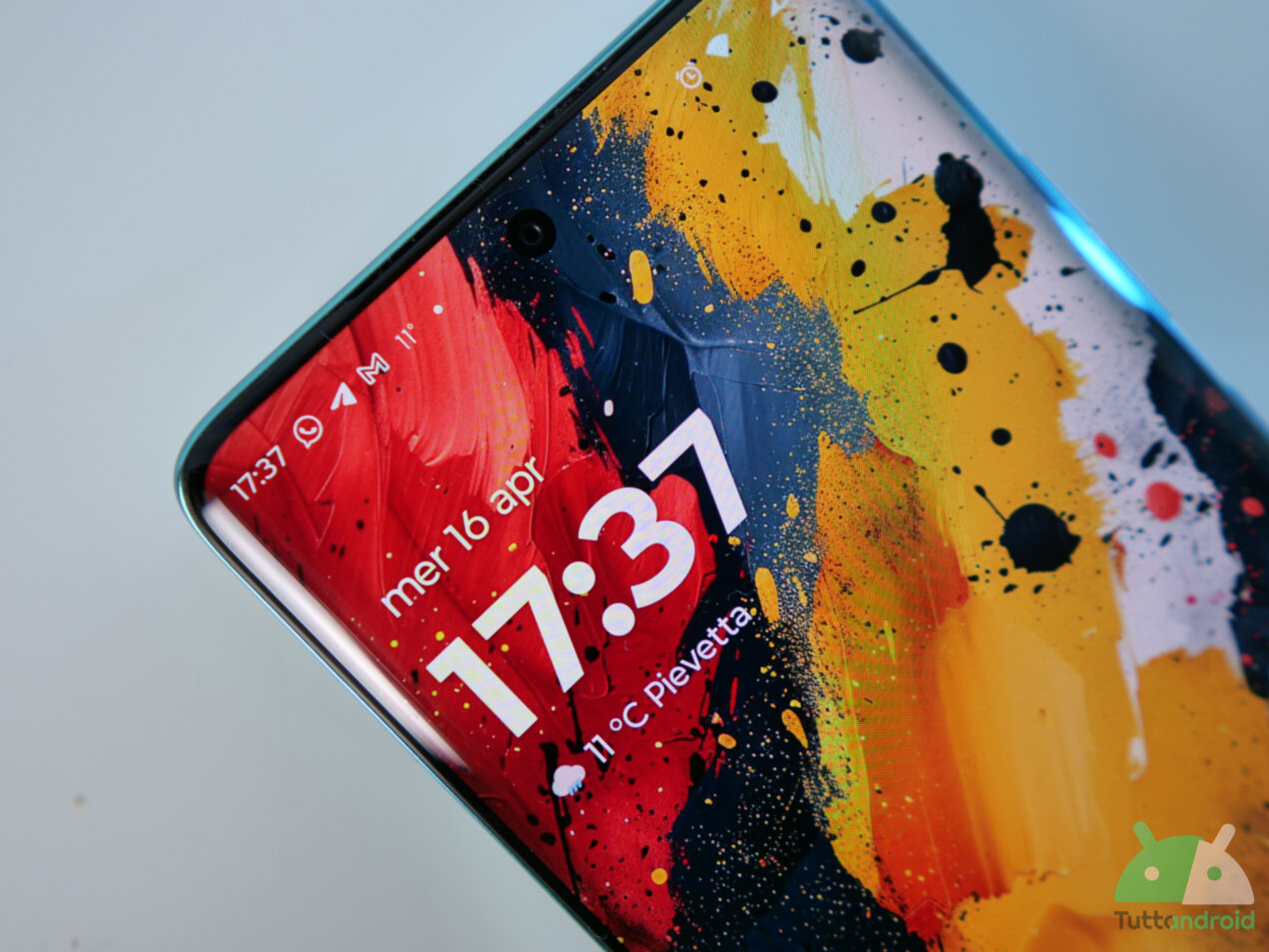 Sotto i 200€ Motorola Edge 60 Fusion è un vero Best-Buy anche nel 2026