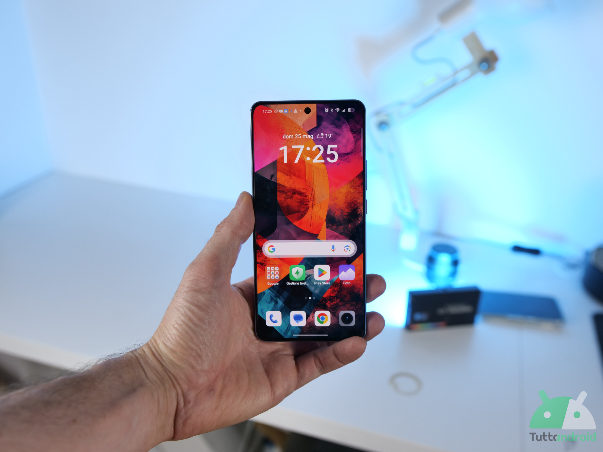Realme GT 7 e GT 7T in super offerta tra sconti, bundle e cashback da 100 euro Realme GT 7 e GT 7T in super offerta tra sconti, bundle e cashback da 100 euro